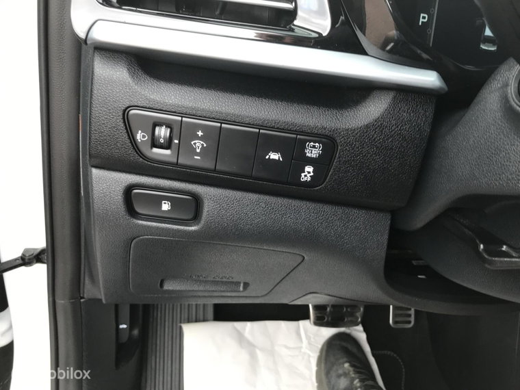 Vehicle Image 26