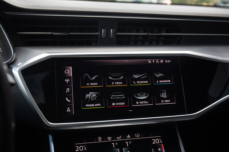 Vehicle Image 13
