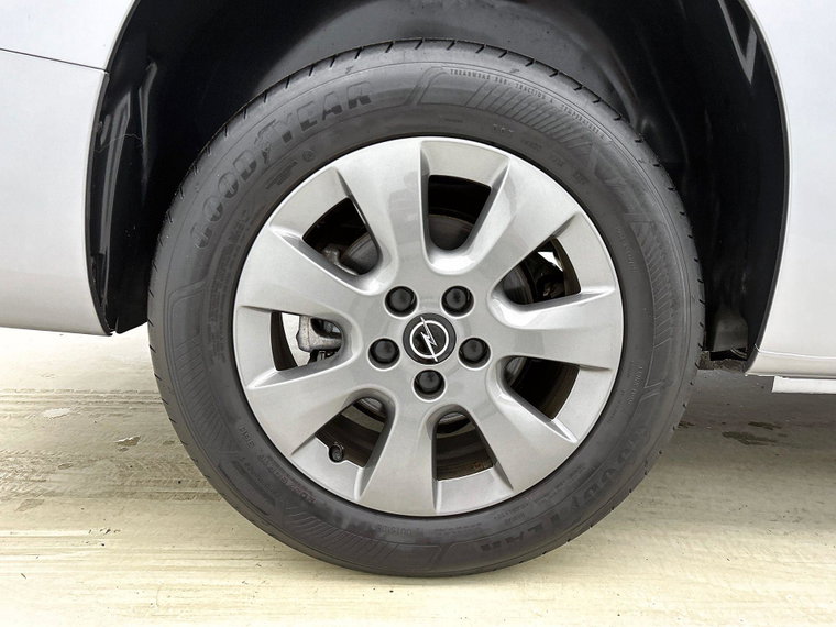 Vehicle Image 20