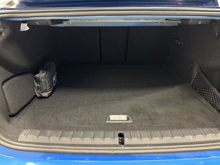 Vehicle Image 39