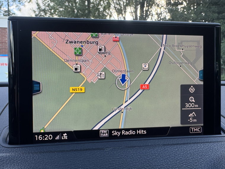 Vehicle Image 31