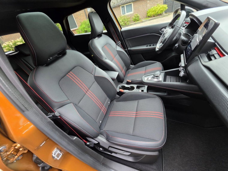 Vehicle Image 31