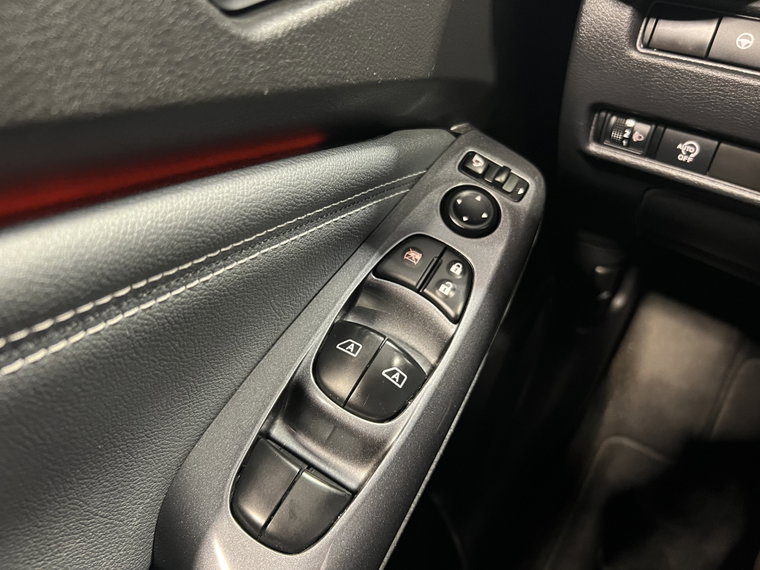 Vehicle Image 26