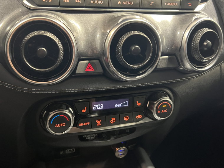Vehicle Image 38