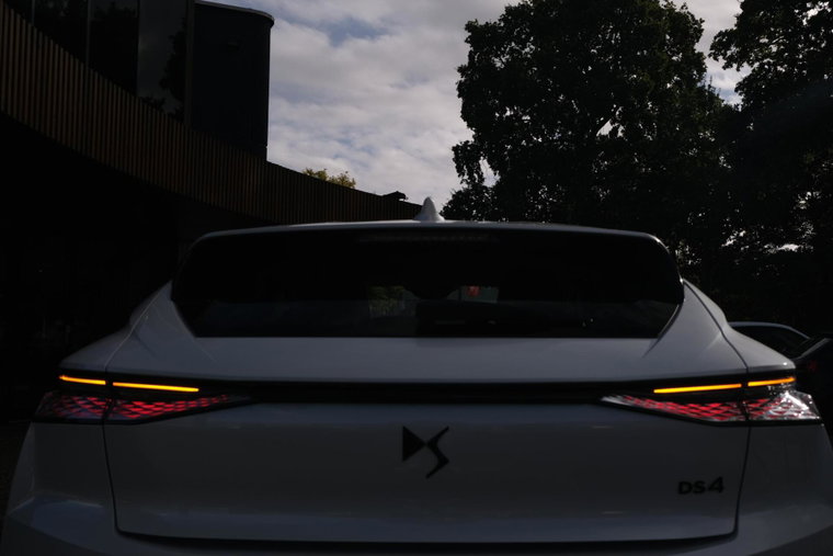 Vehicle Image 19