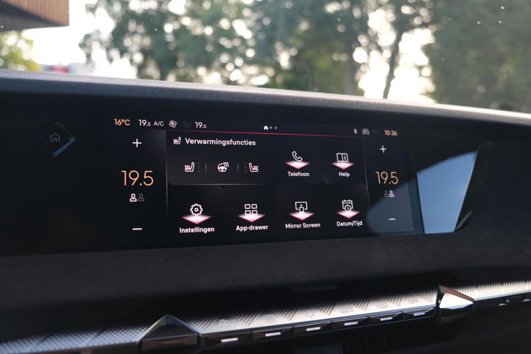 Vehicle Image 39