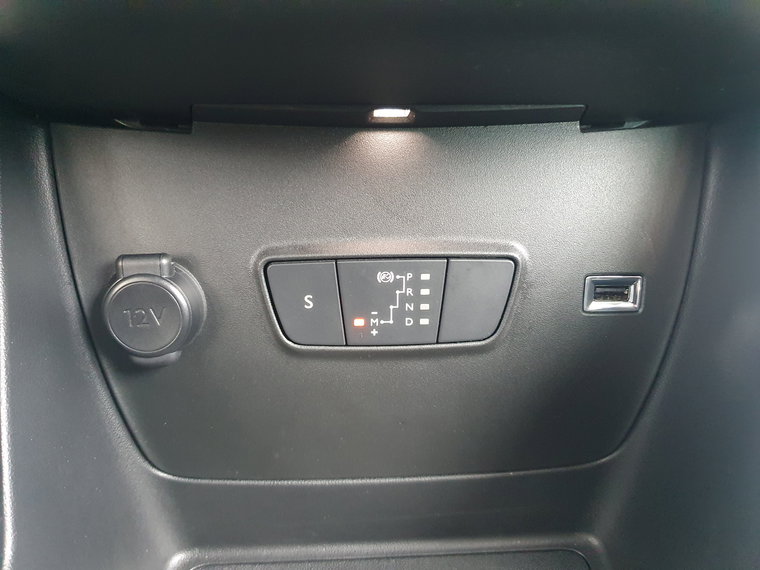 Vehicle Image 38