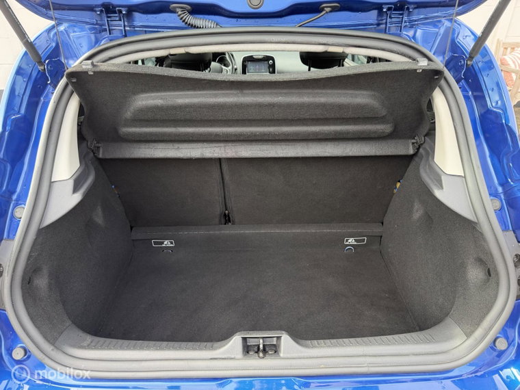 Vehicle Image 45