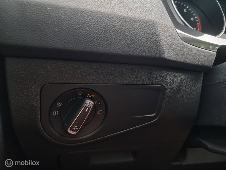 Vehicle Image 53