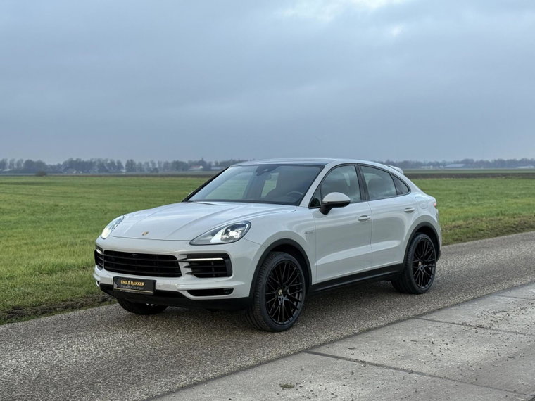 Vehicle Image 32