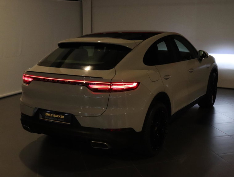 Vehicle Image 48