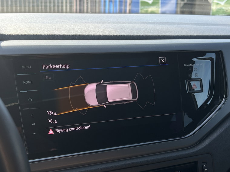 Vehicle Image 17