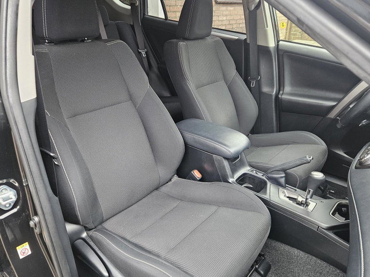 Vehicle Image 37