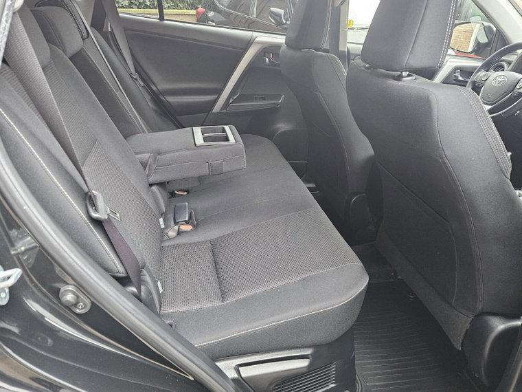 Vehicle Image 38