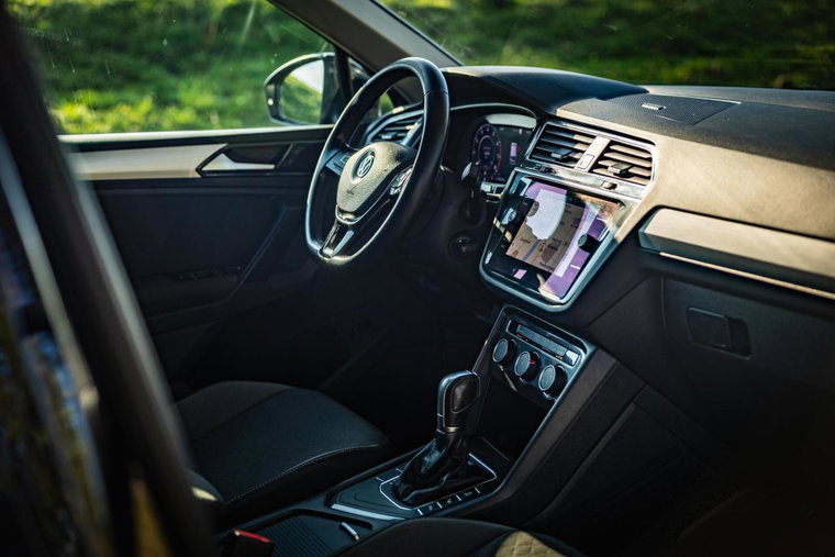 Vehicle Image 7