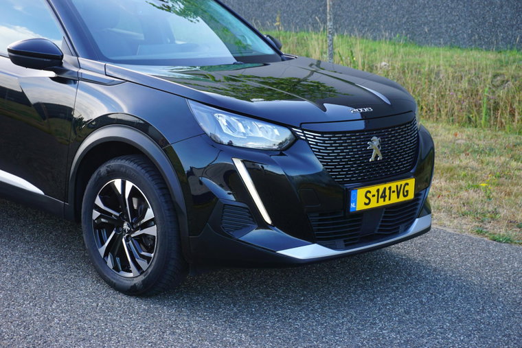 Vehicle Image 35
