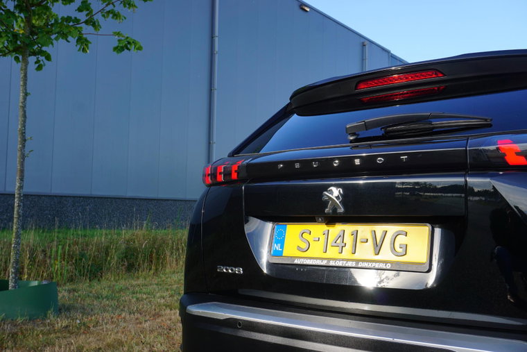 Vehicle Image 36