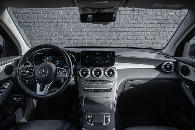 Vehicle Image 22