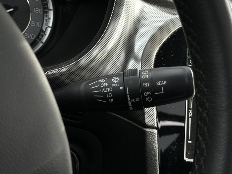 Vehicle Image 31
