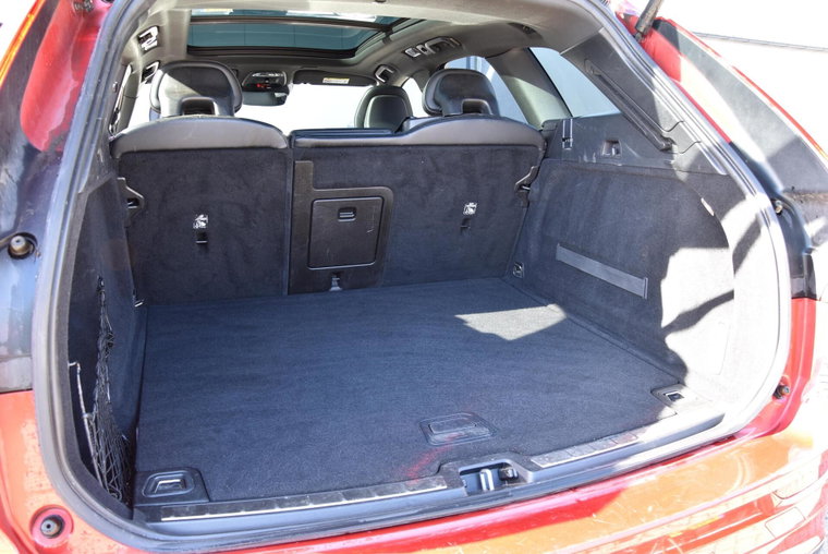 Vehicle Image 9