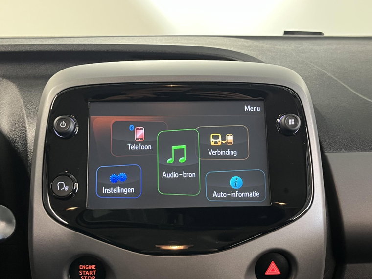 Vehicle Image 19