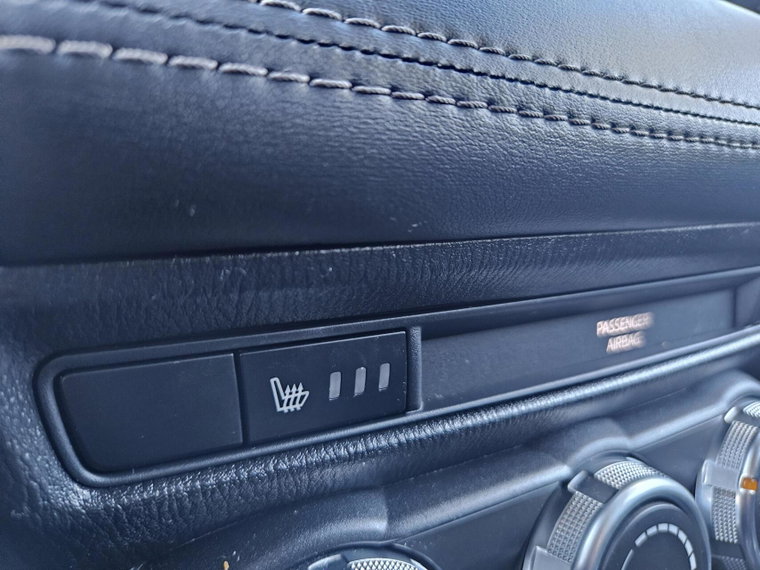 Vehicle Image 26