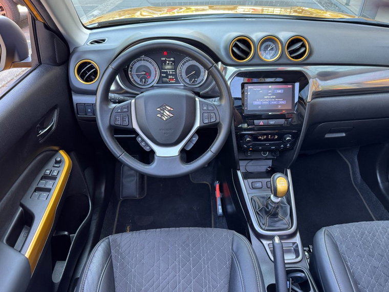 Vehicle Image 24
