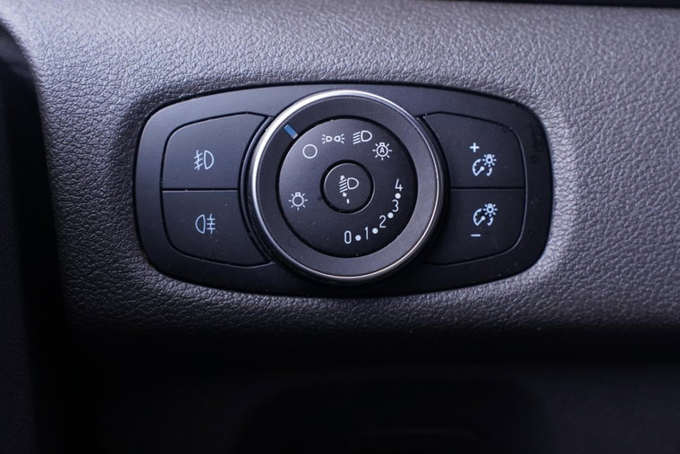 Vehicle Image 39