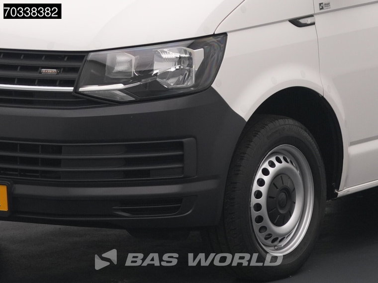 Vehicle Image 41