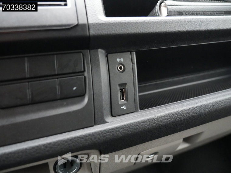Vehicle Image 47