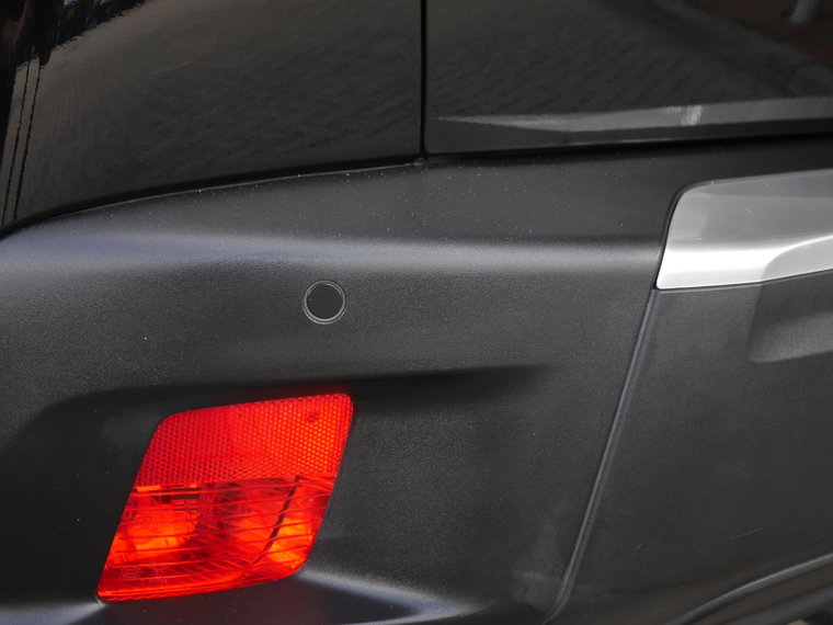 Vehicle Image 36