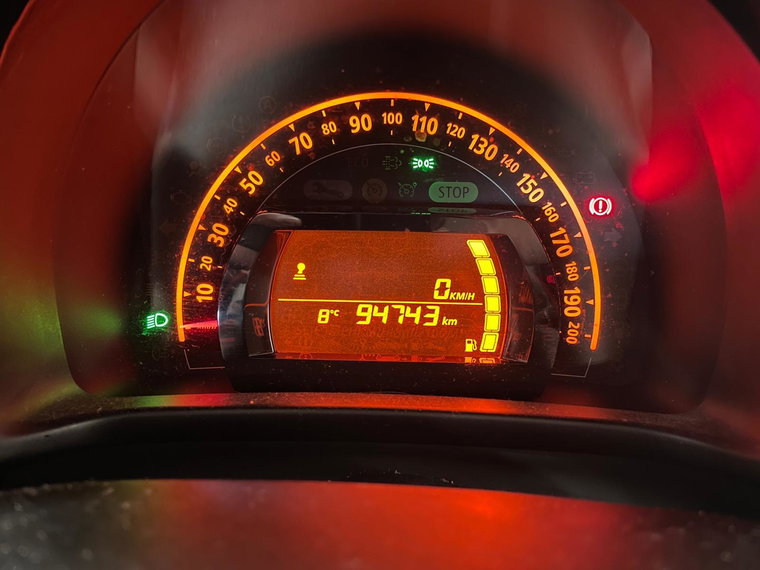 Vehicle Image 12