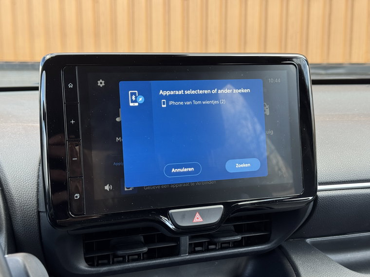 Vehicle Image 14