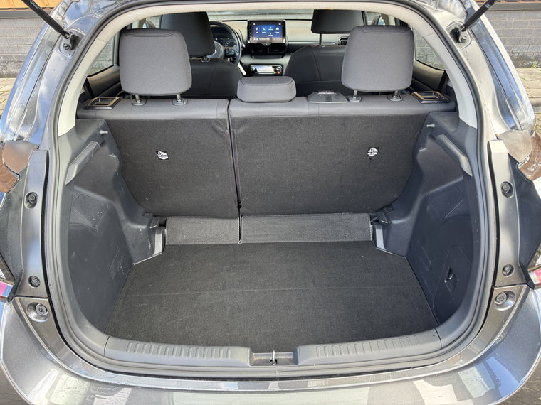 Vehicle Image 22