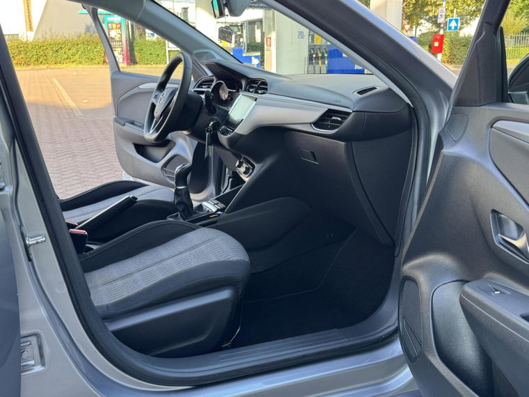 Vehicle Image 20