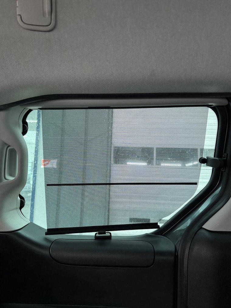 Vehicle Image 33