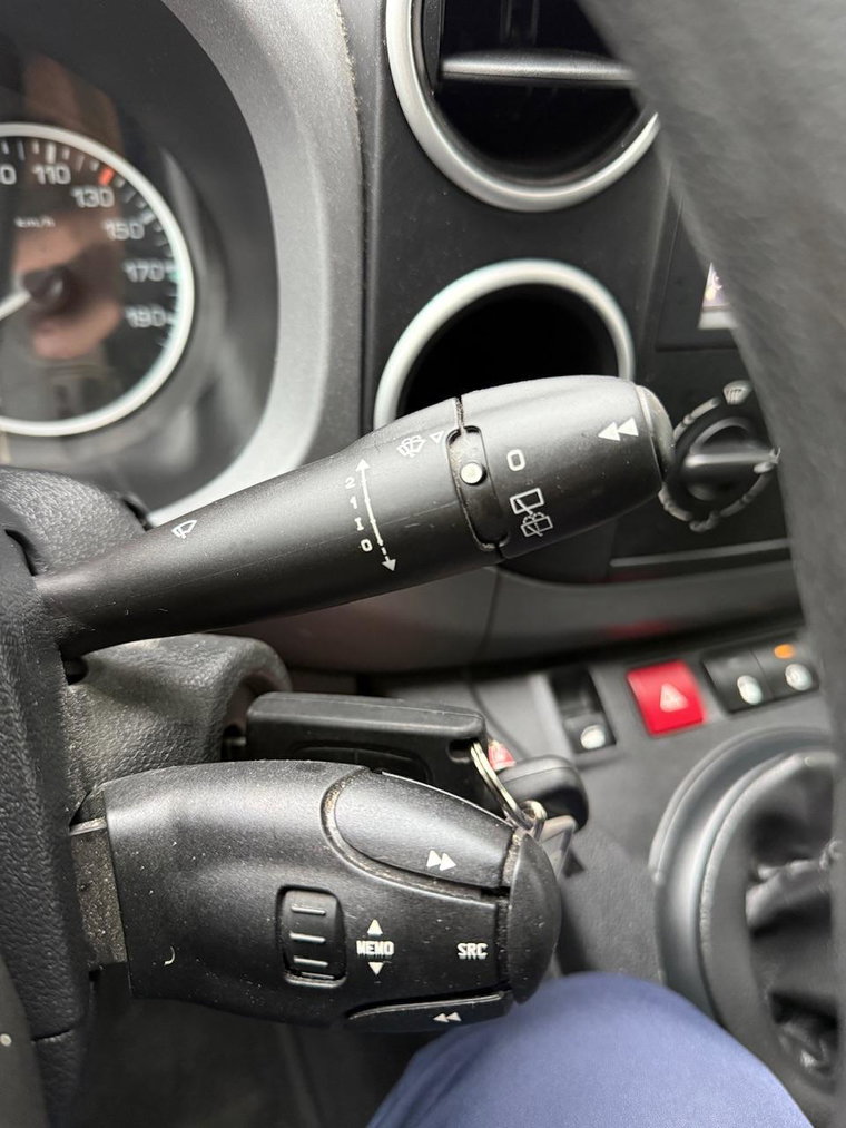 Vehicle Image 41