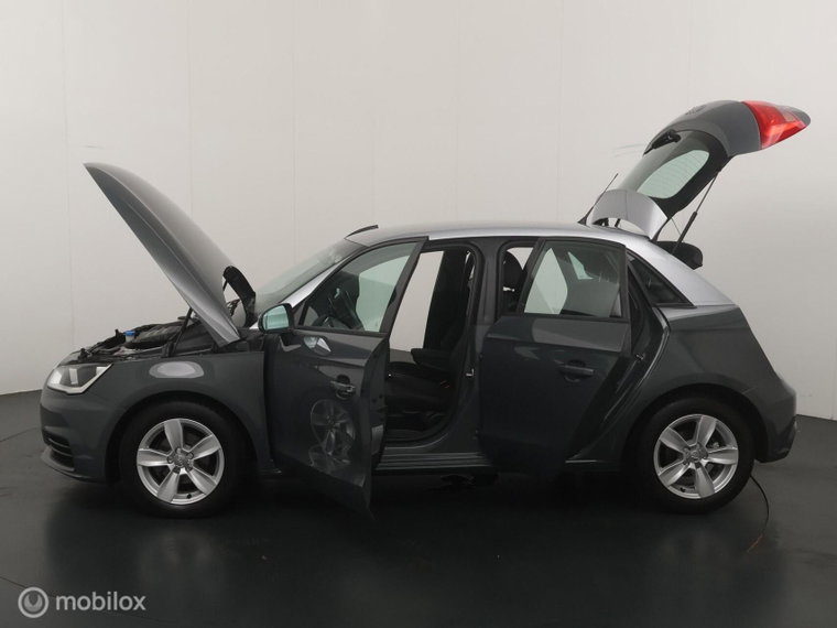 Vehicle Image 19