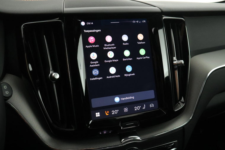 Vehicle Image 21