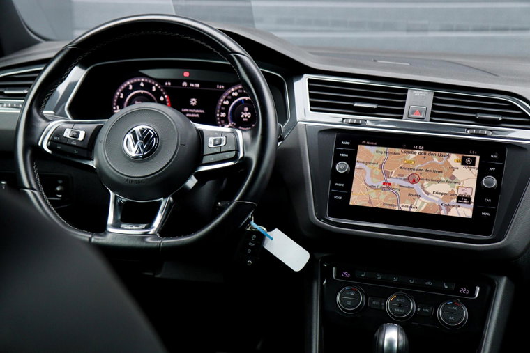 Vehicle Image 11