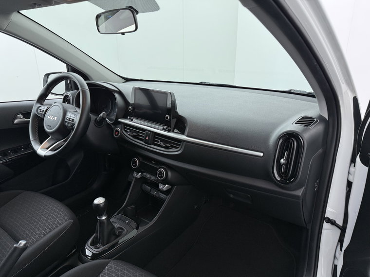 Vehicle Image 40