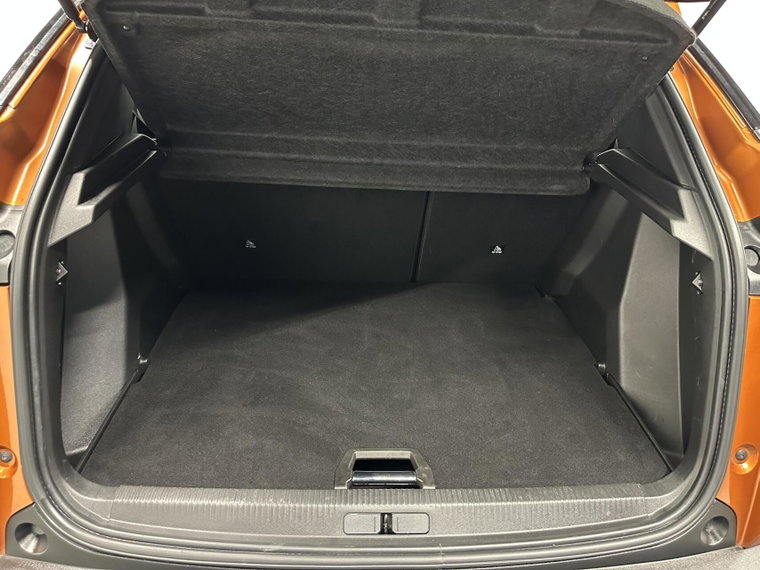 Vehicle Image 41