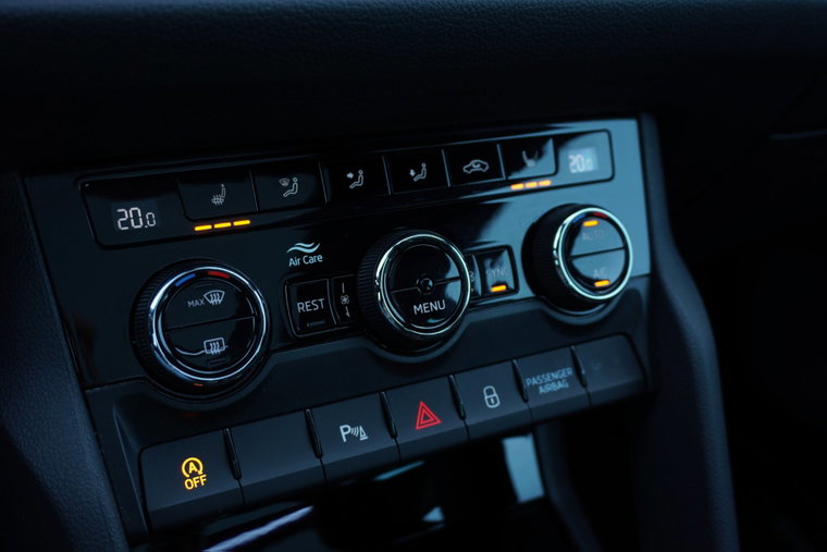 Vehicle Image 33