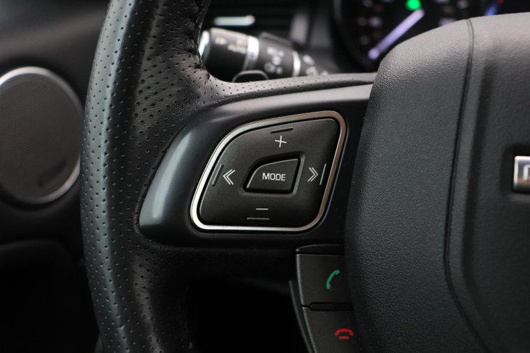 Vehicle Image 33
