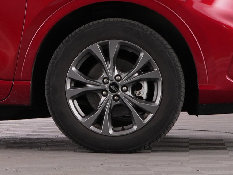 Vehicle Image 40