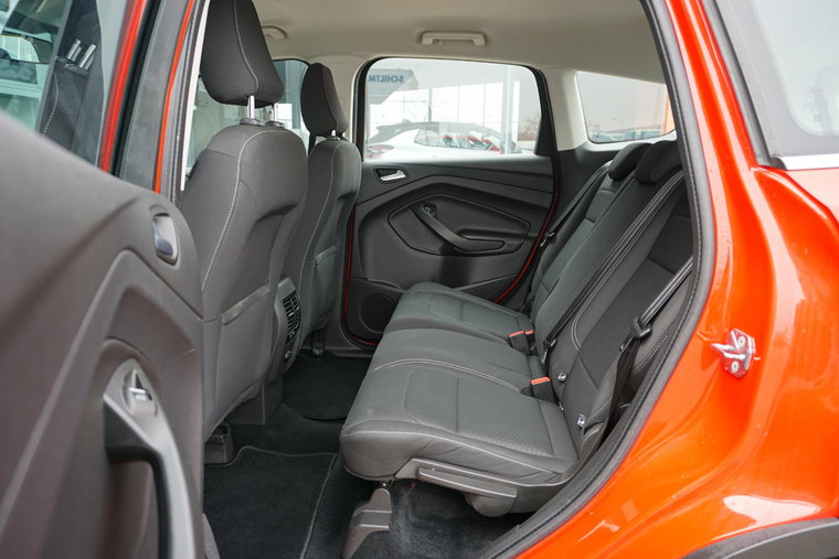 Vehicle Image 18