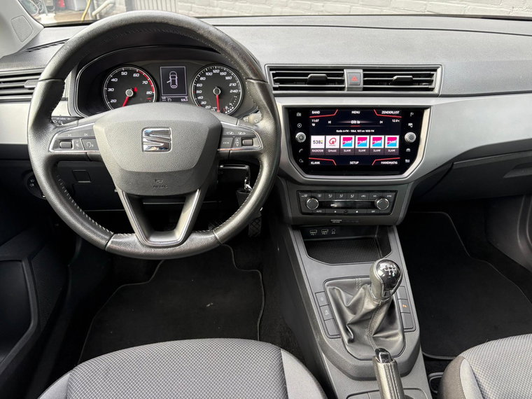 Vehicle Image 21