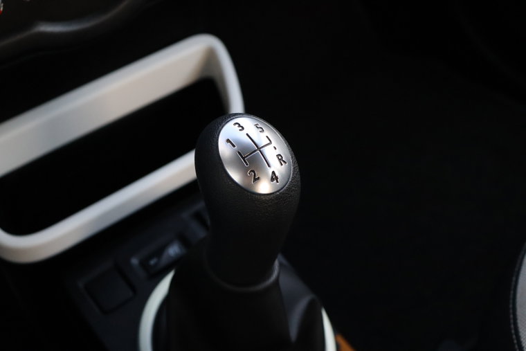 Vehicle Image 18
