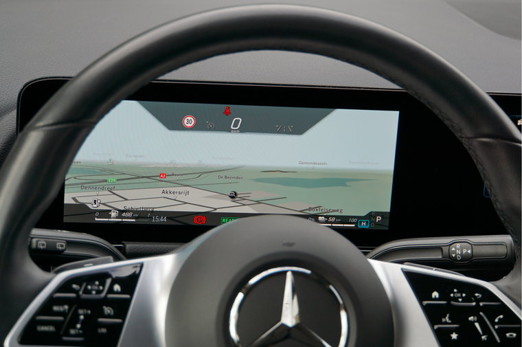 Vehicle Image 30