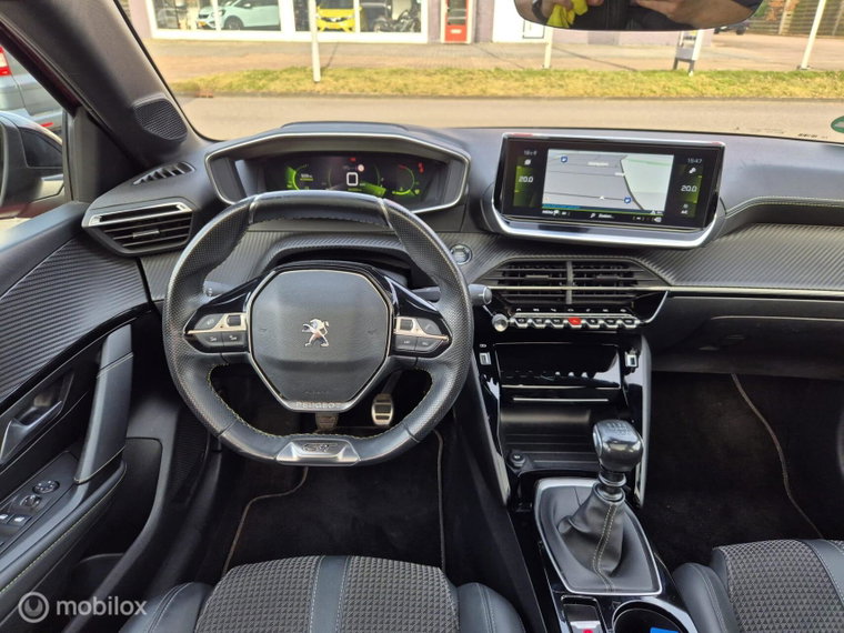 Vehicle Image 10